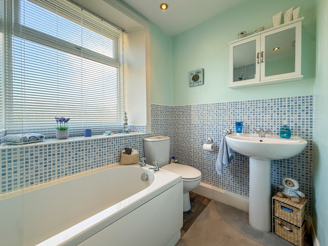 Images for Shelley, Huddersfield