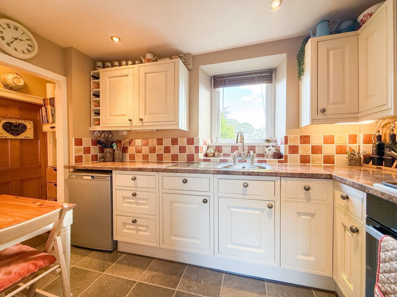 Images for Shelley, Huddersfield