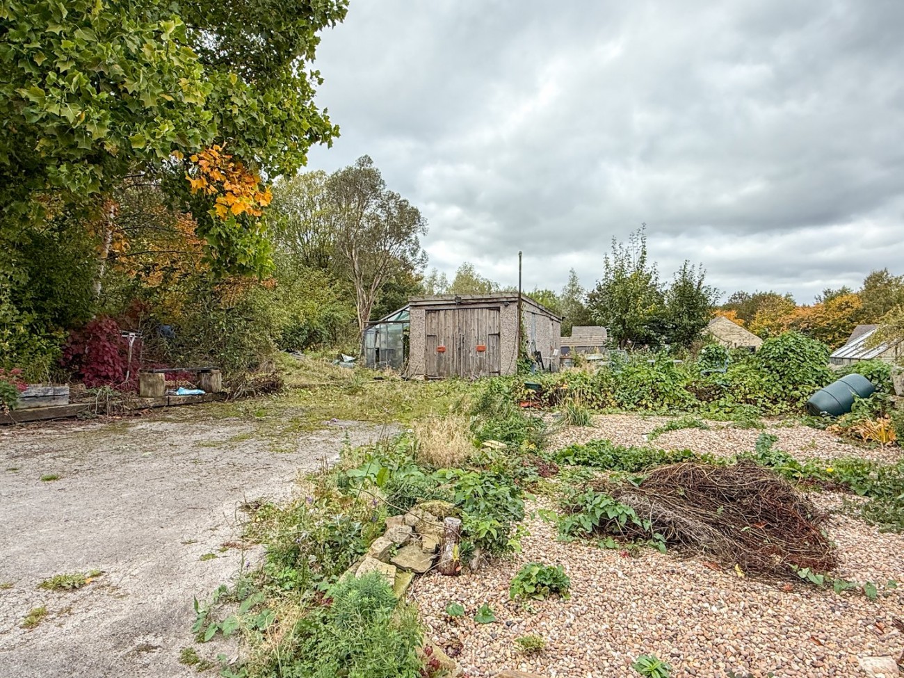 Images for Shelley, Huddersfield