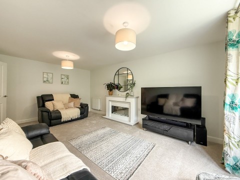 Click the photo for more details of Netherton, Huddersfield