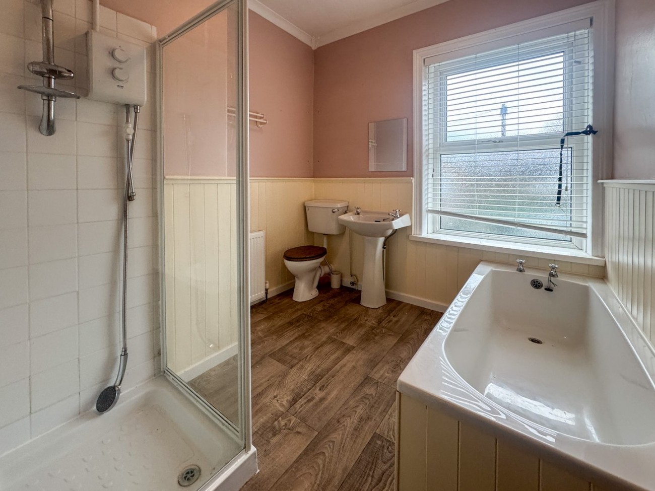 Images for Milnsbridge, Huddersfield