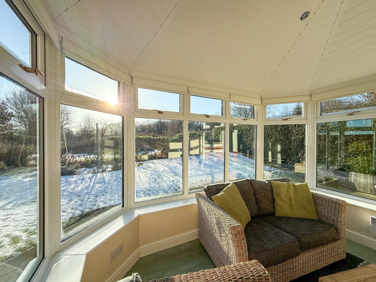 Images for Almondbury, Huddersfield