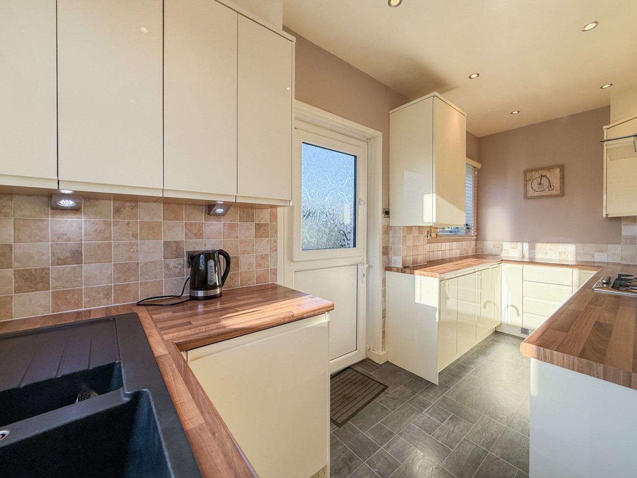 Images for Almondbury, Huddersfield