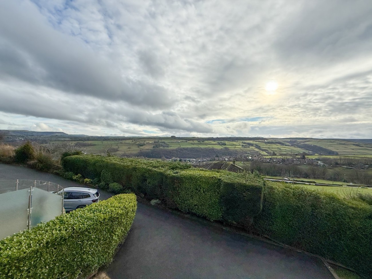 Images for Upperthong, Holmfirth