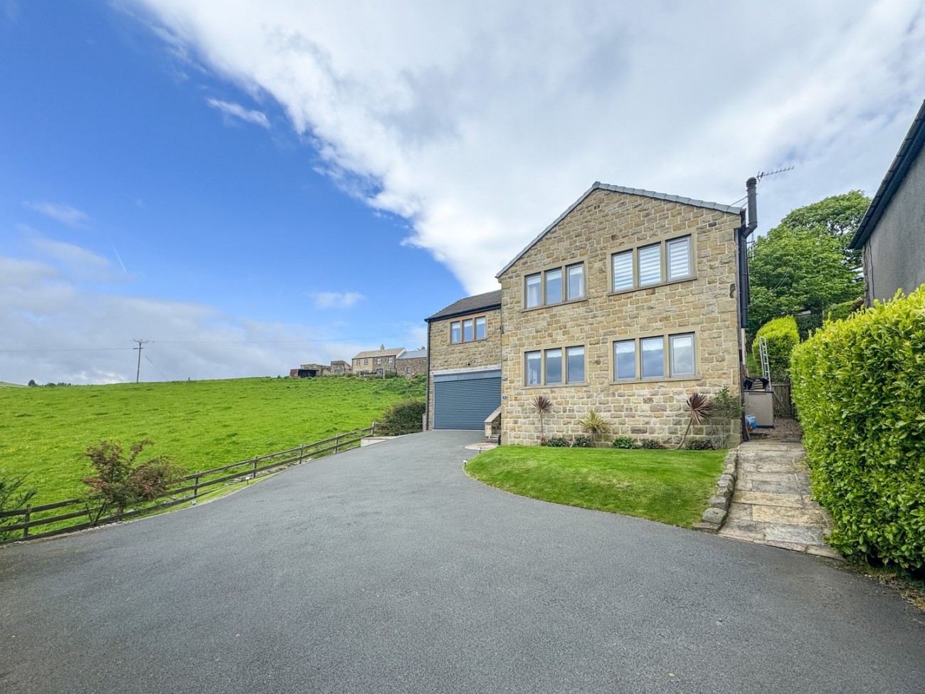 Images for Upperthong, Holmfirth