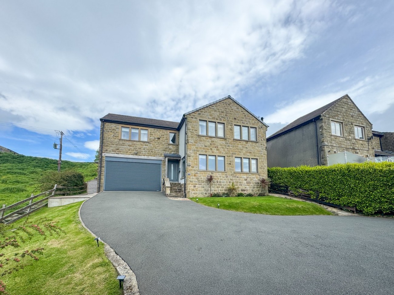 Images for Upperthong, Holmfirth
