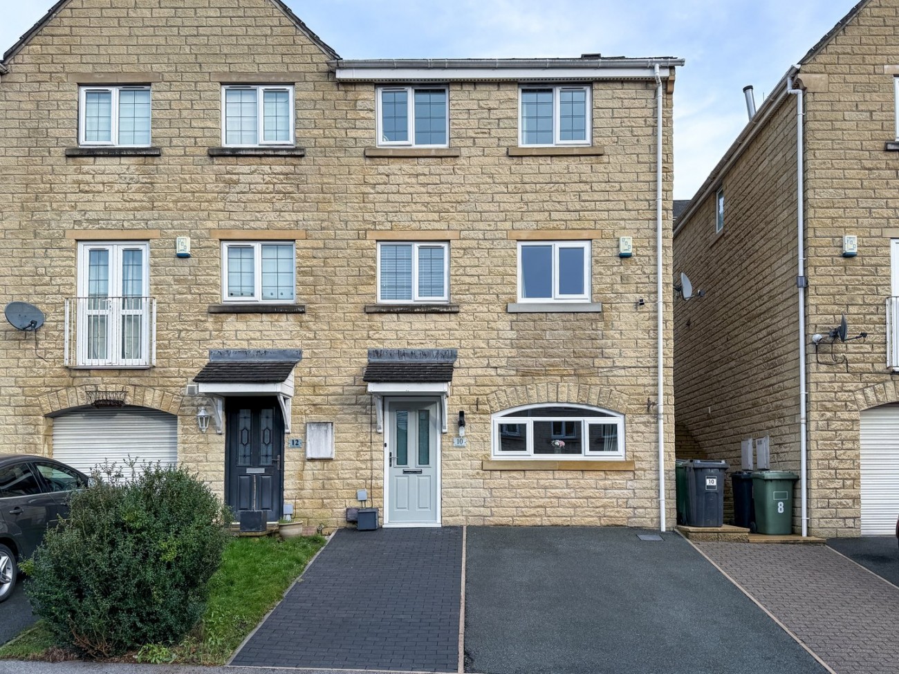 Images for Longwood, Huddersfield