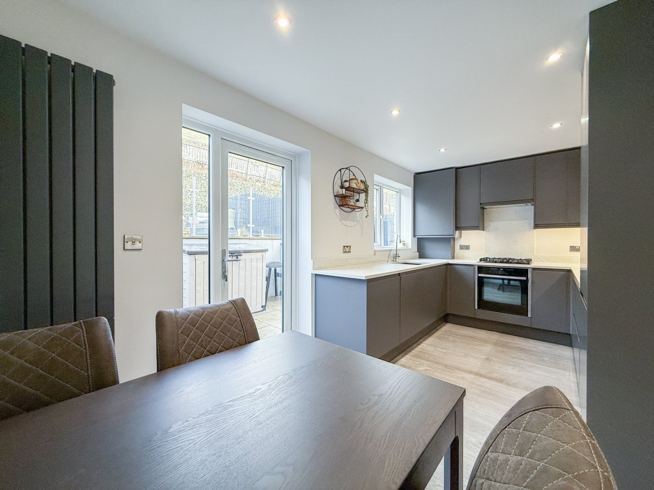 Images for Longwood, Huddersfield