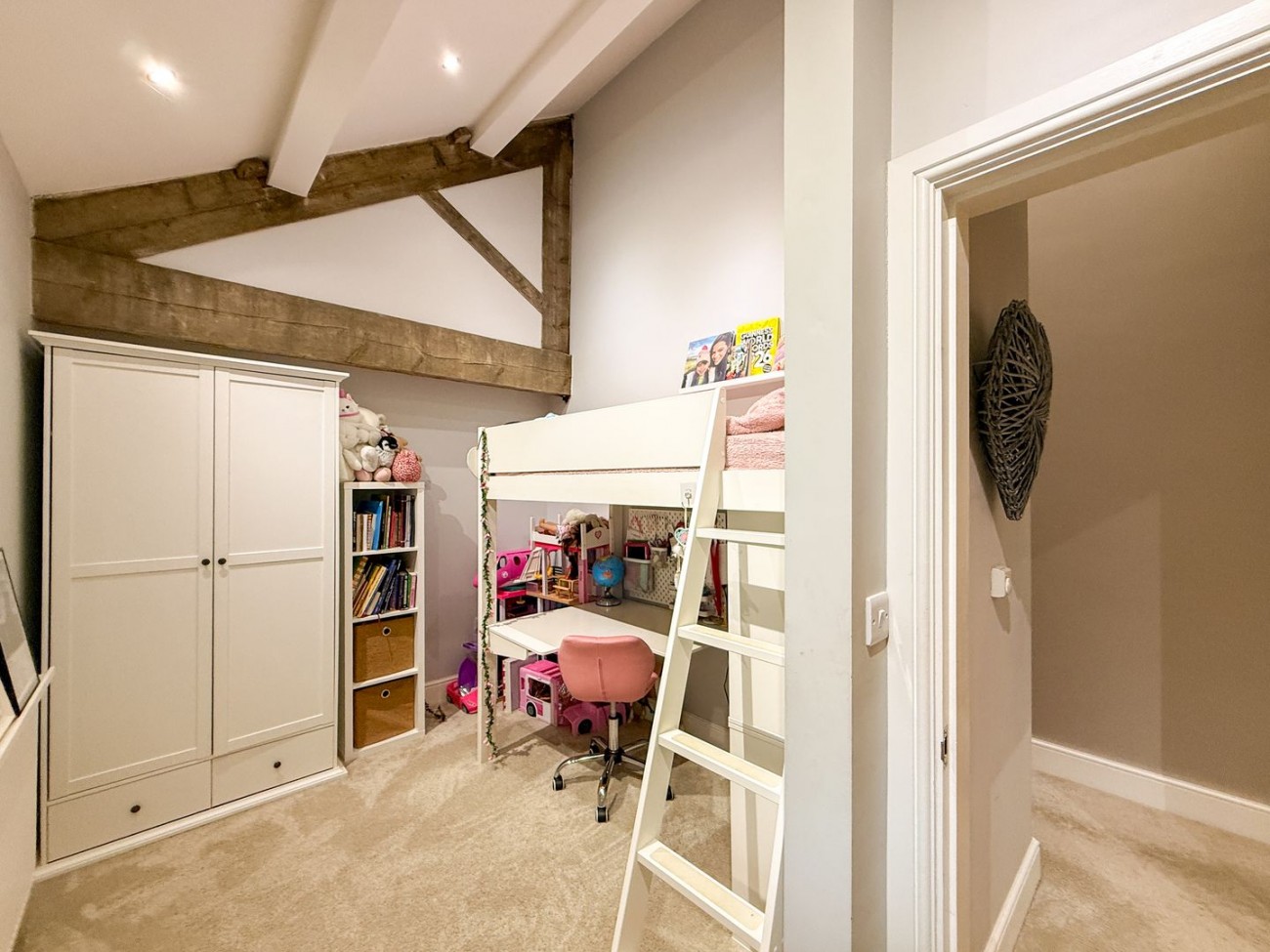 Images for Farnley Tyas, Huddersfield