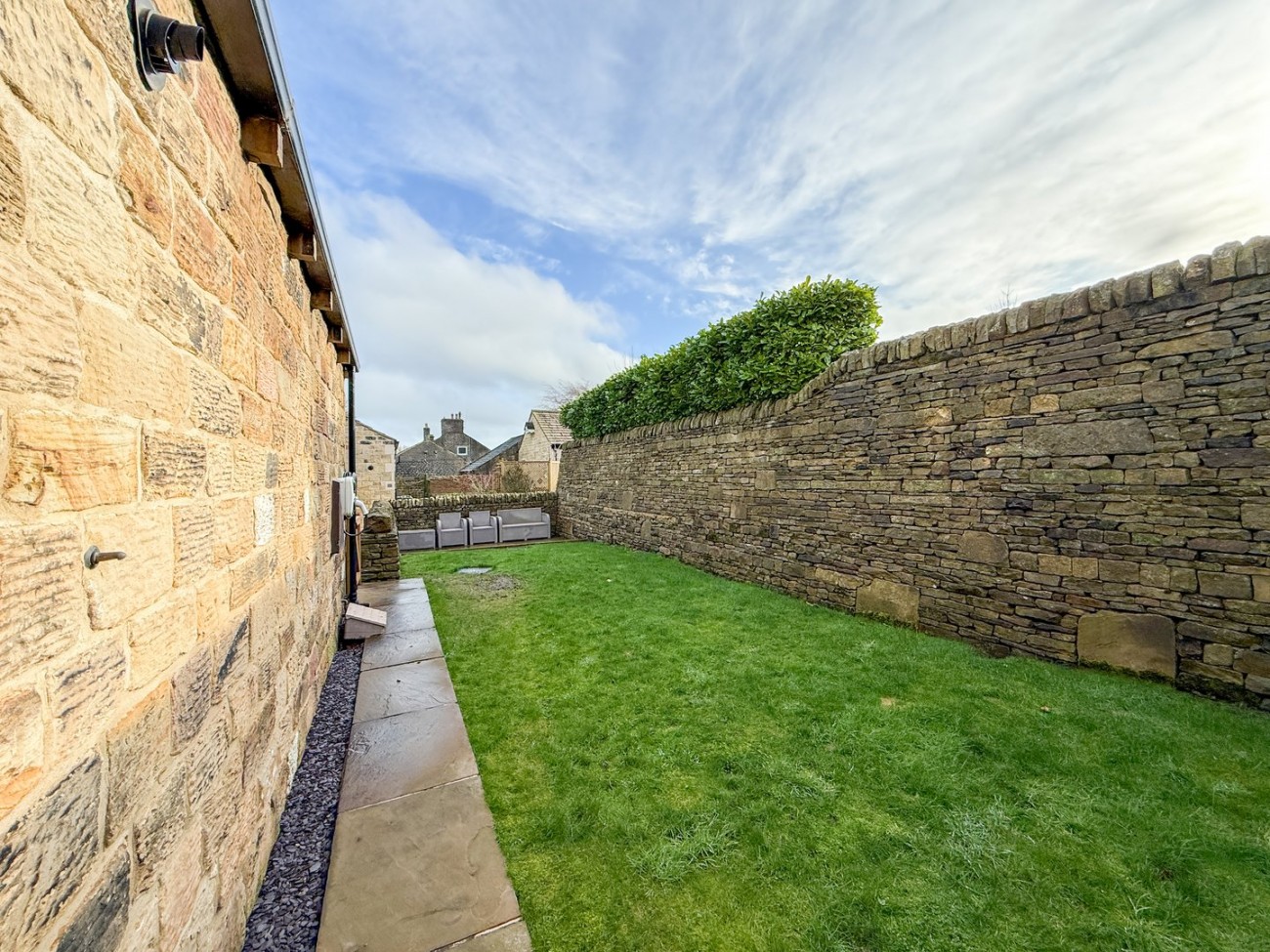 Images for Farnley Tyas, Huddersfield