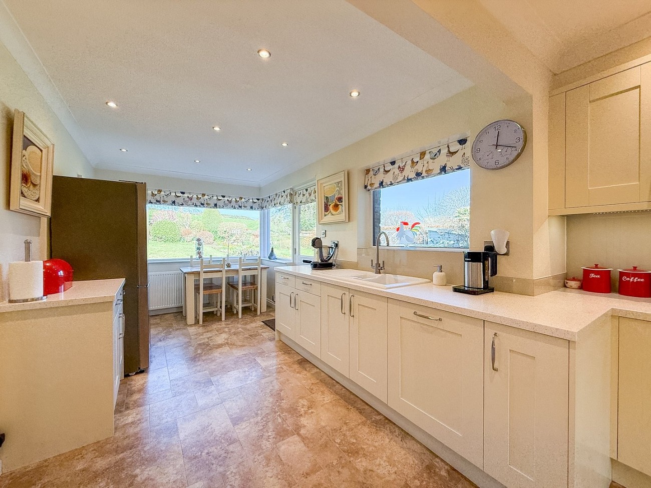 Images for Thongsbridge, Holmfirth