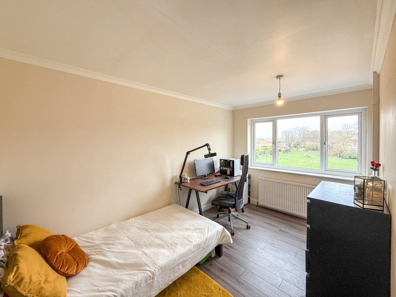 Images for Almondbury, Huddersfield