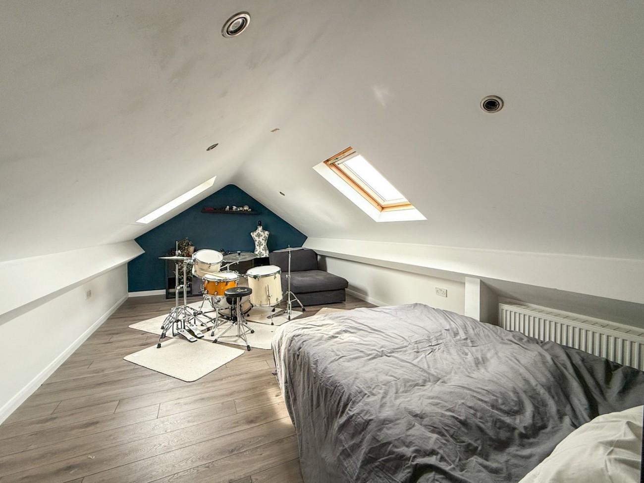 Images for Almondbury, Huddersfield