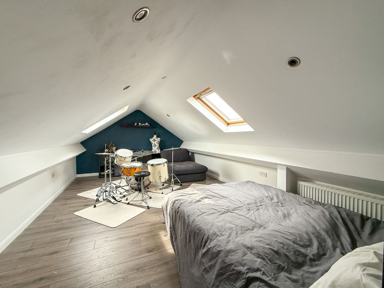 Images for Almondbury, Huddersfield