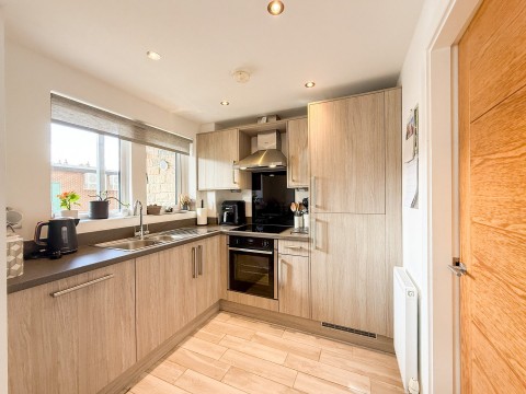 Click the photo for more details of Honley, Holmfirth