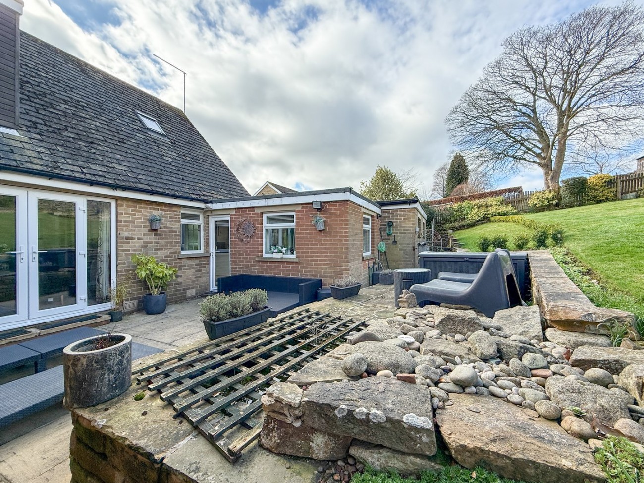 Images for Thongsbridge, Holmfirth