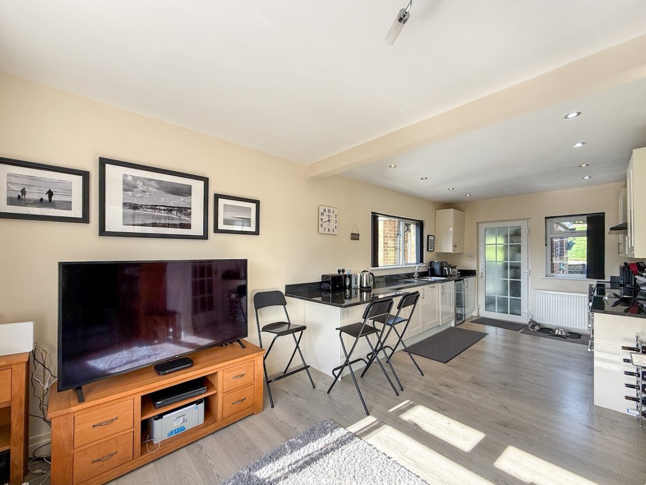 Images for Thongsbridge, Holmfirth