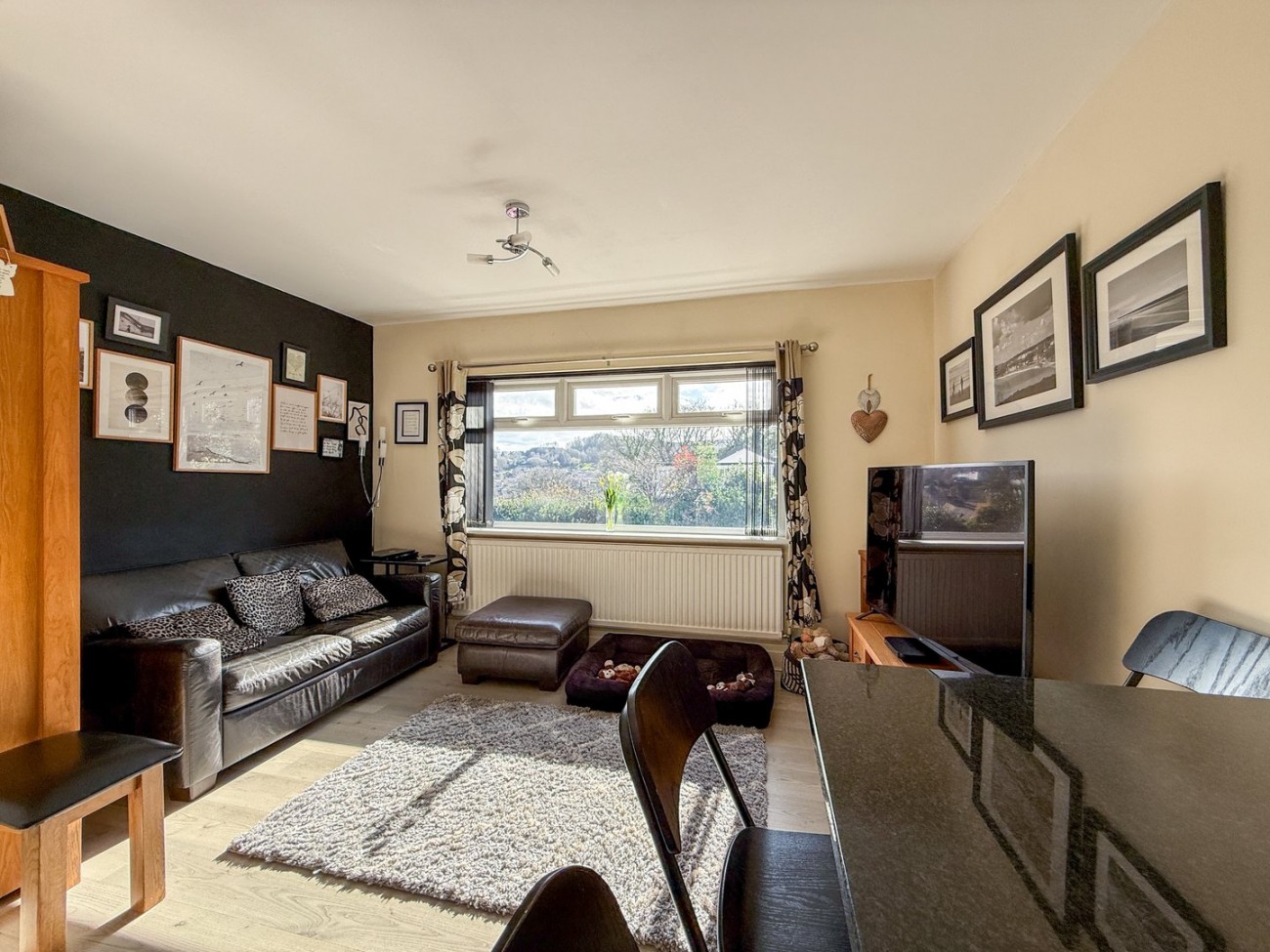 Images for Thongsbridge, Holmfirth