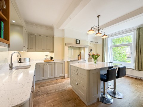 Click the photo for more details of Honley, Holmfirth