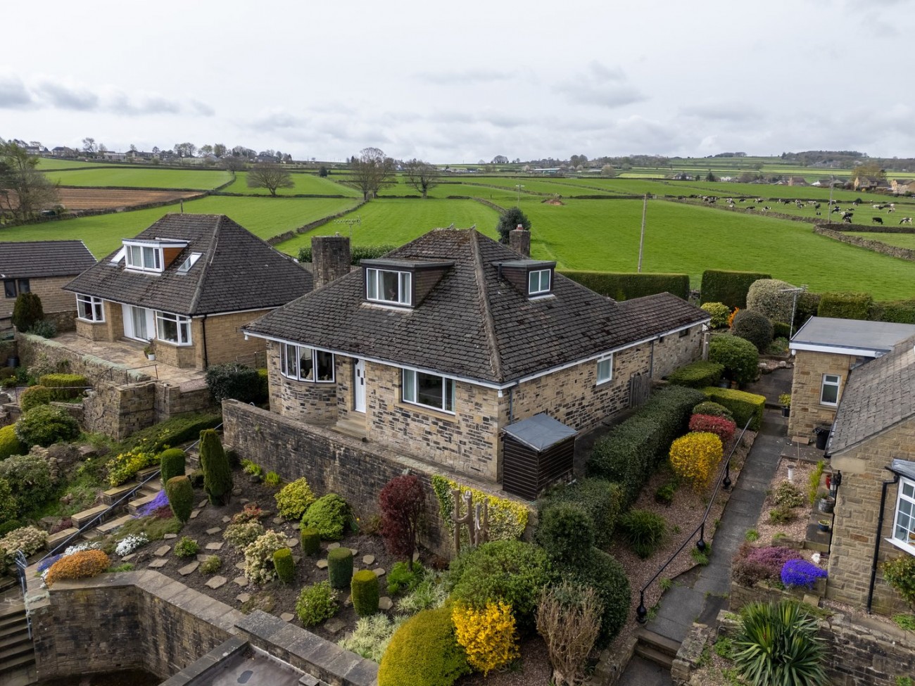 Images for Far End Lane, Honley, Holmfirth