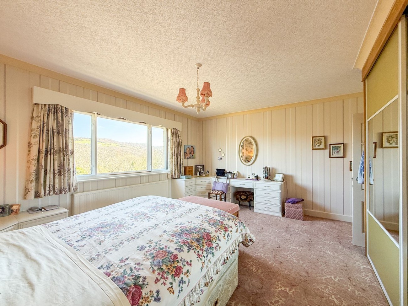 Images for Far End Lane, Honley, Holmfirth