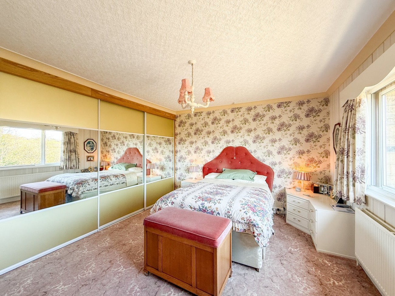 Images for Far End Lane, Honley, Holmfirth