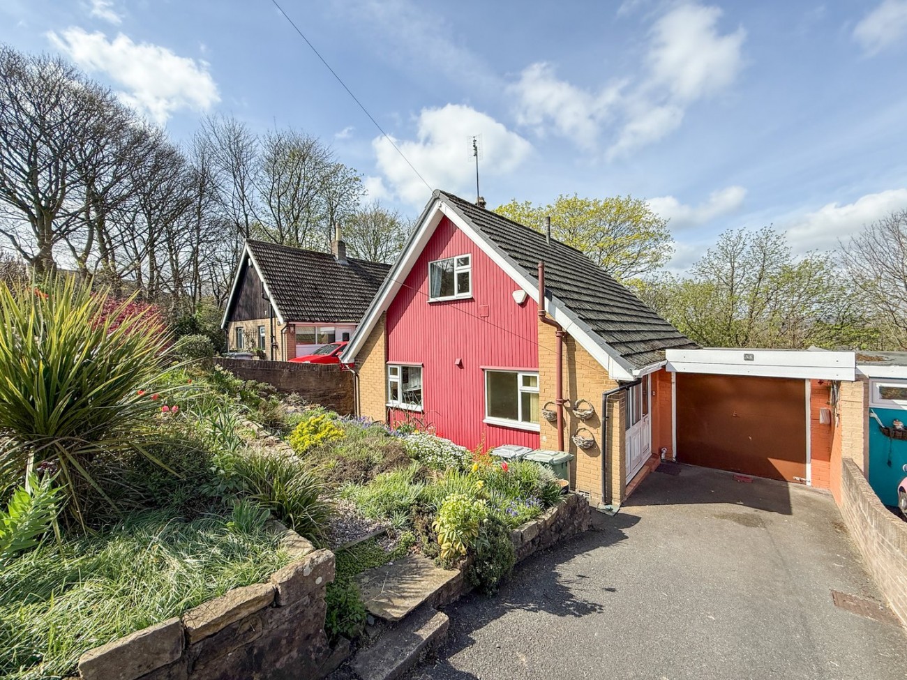 Images for Newsome, Huddersfield