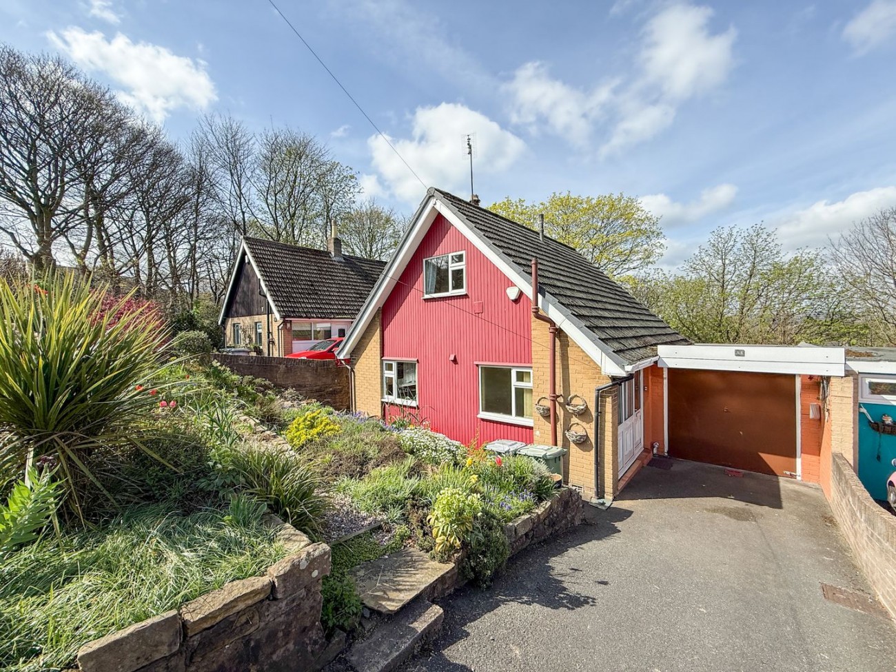 Images for Newsome, Huddersfield
