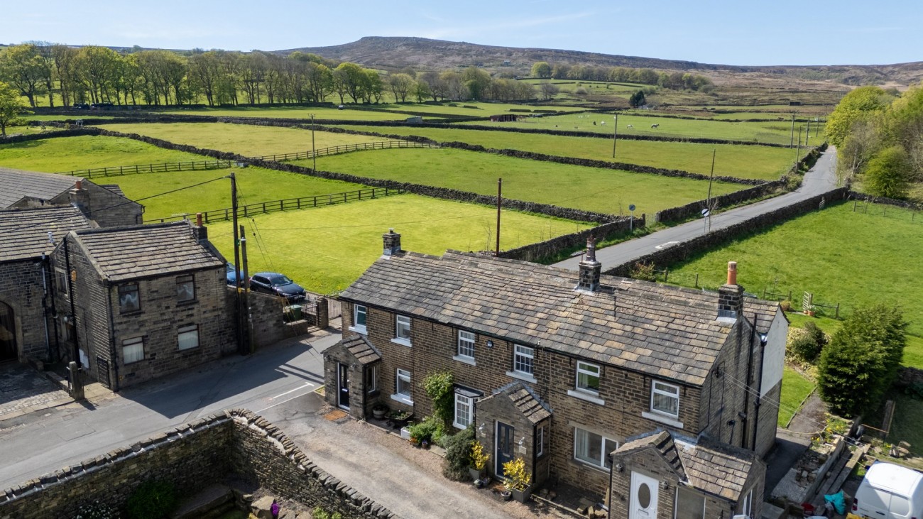 Images for Meltham, Holmfirth