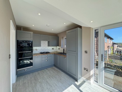 Click the photo for more details of Honley, Holmfirth