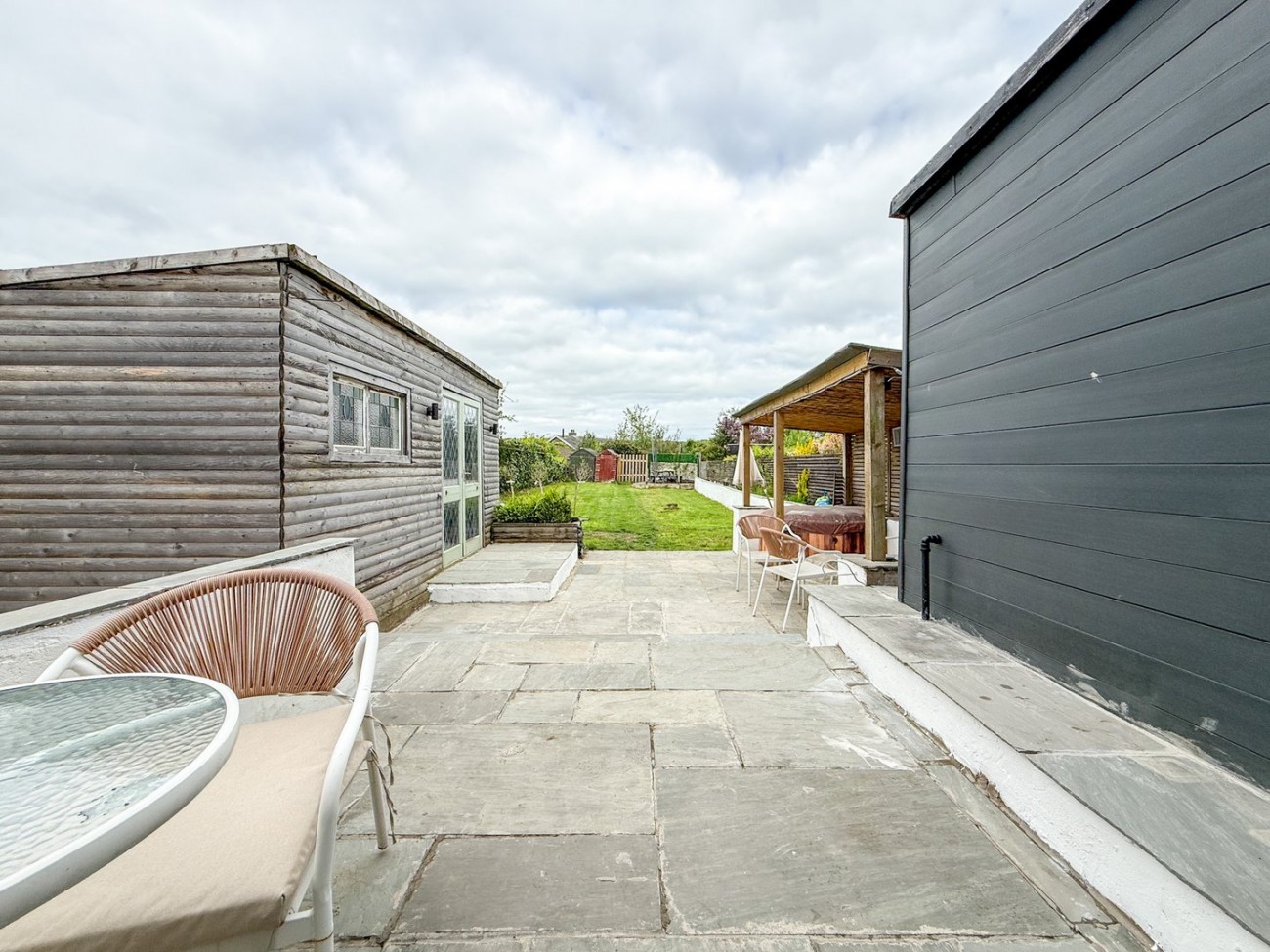 Images for Netherton, Huddersfield