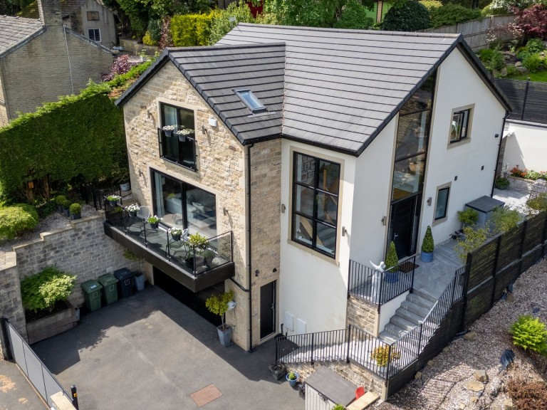 View Full Details for Meltham, Holmfirth