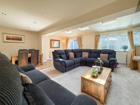 Click the photo for more details of Honley, Holmfirth