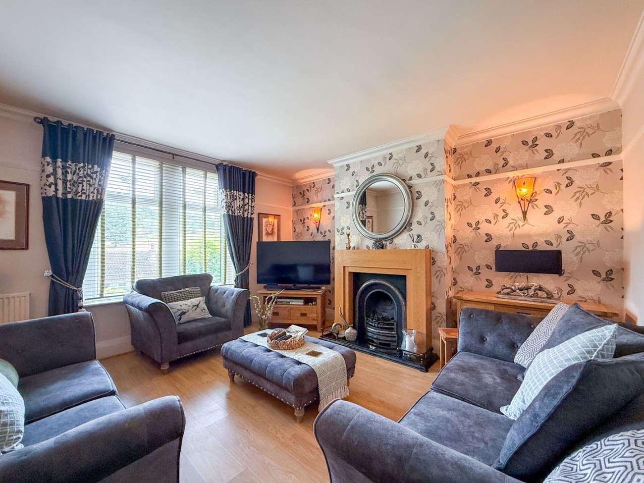Images for Berry Brow, Huddersfield
