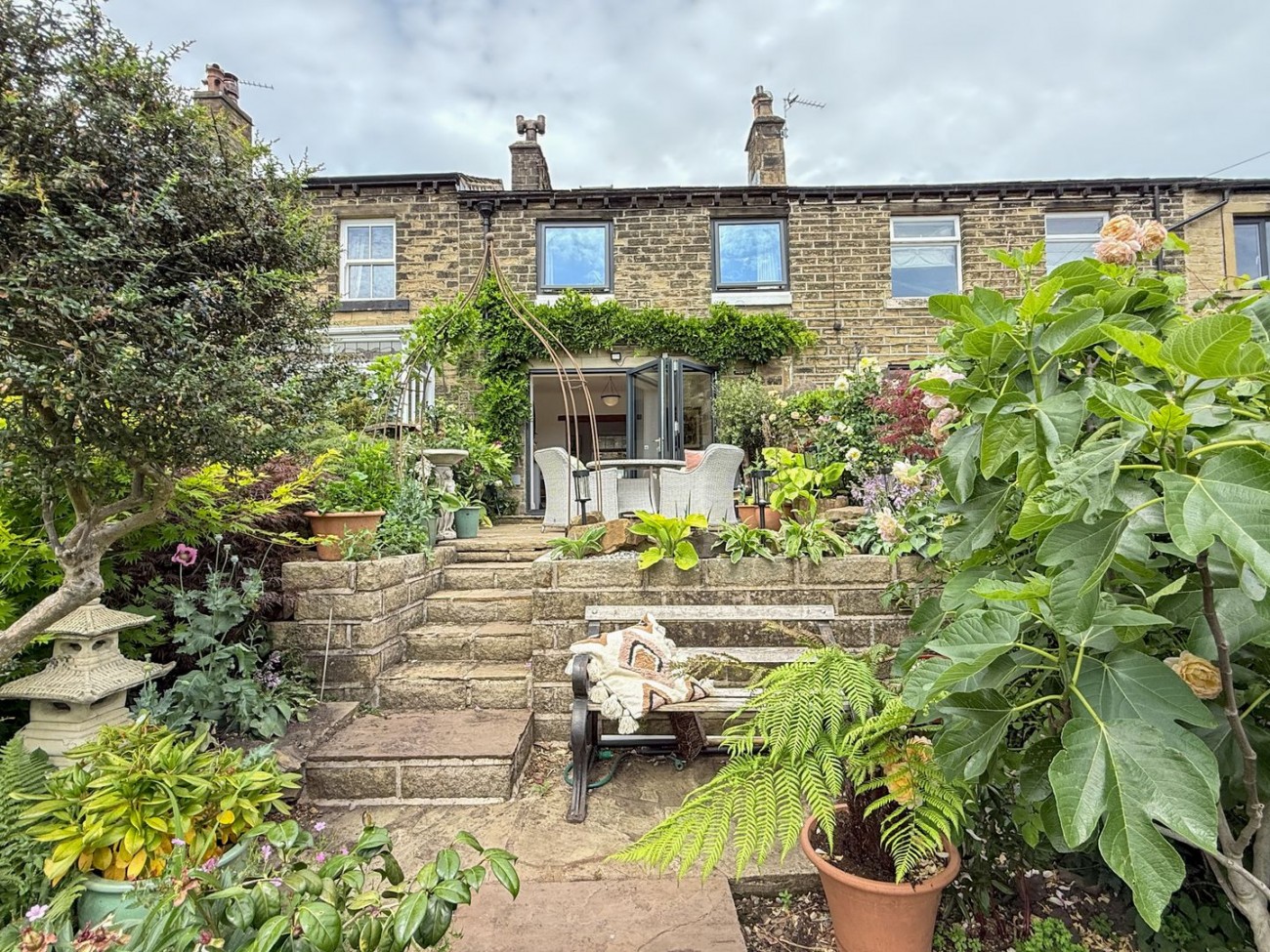 Images for Kirkburton, Huddersfield