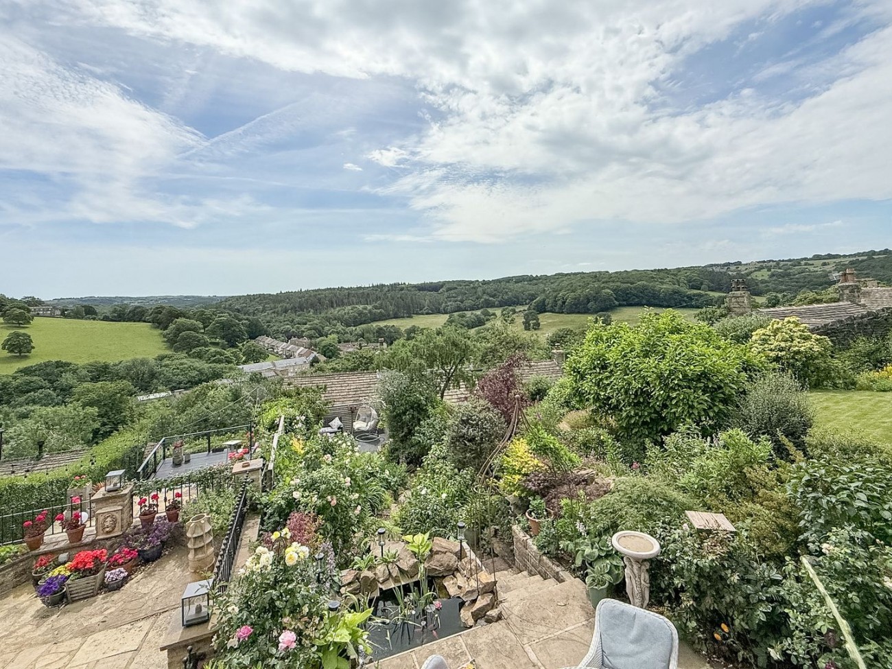 Images for Kirkburton, Huddersfield