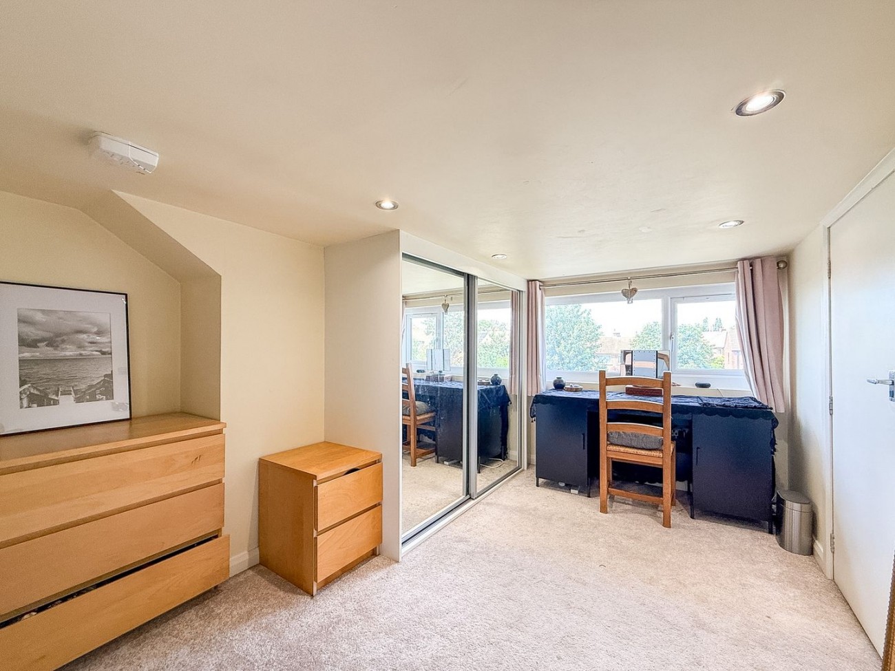 Images for Lepton, Huddersfield
