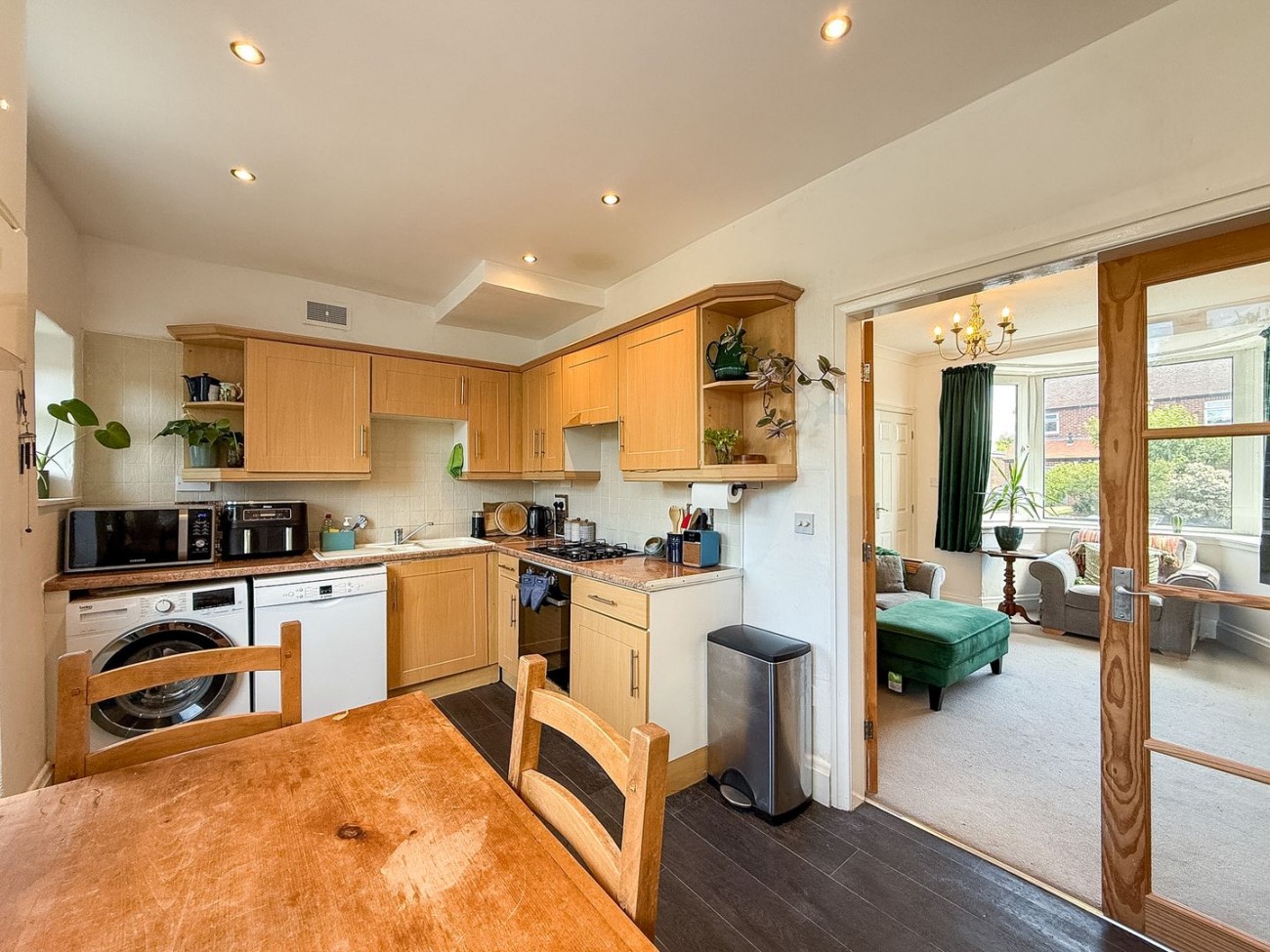 Images for Lepton, Huddersfield