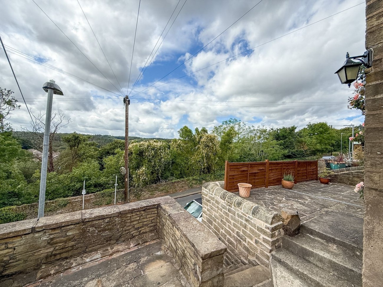Images for Kirkburton, Huddersfield